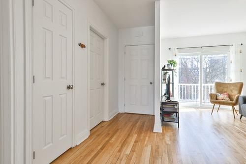 2 bedrooms apartment for rent in Laval — photo 2