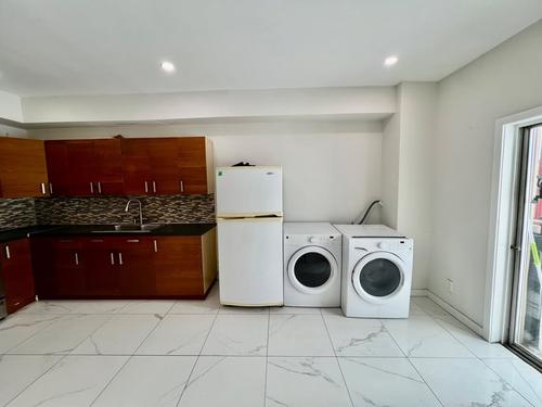 5 bedrooms apartment for rent in Montreal - Rosemont–La Petite-Patrie — photo 11