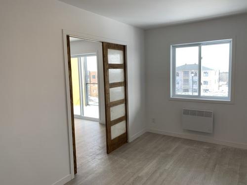 2 bedrooms apartment for rent in Sherbrooke — photo 22