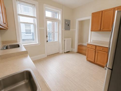 5 bedrooms apartment for rent in Montreal - Le Plateau-Mont-Royal — photo 9