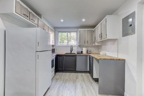 2 bedrooms apartment for rent in Laval — photo 16