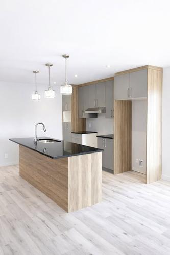 Appartement de 3 chambres à louer à Sherbrooke — photo 2