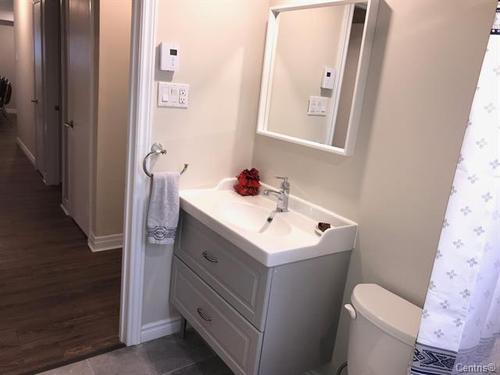 Appartement de 5 chambres à louer à Montréal — photo 9