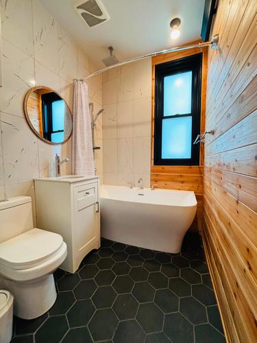 4 bedrooms apartment for rent in Montreal - Ville-Marie — photo 6