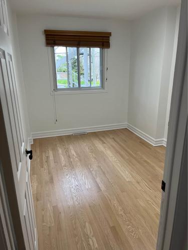 4 bedrooms apartment for rent in Laval — photo 4