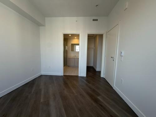 3 bedrooms apartment for rent in Laval — photo 15