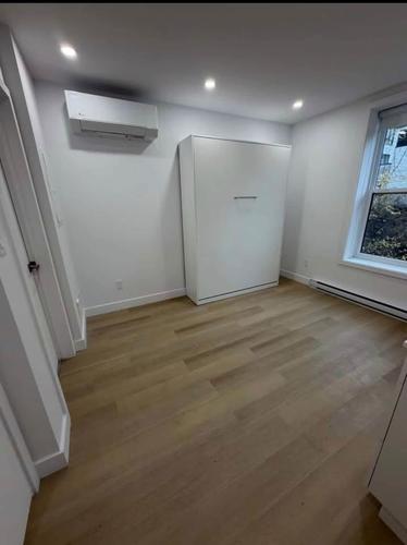 1 bedroom apartment for rent in Montreal - Ville-Marie — photo 2