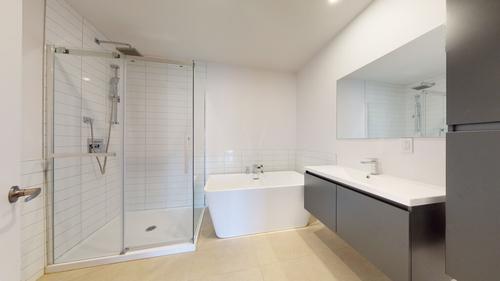 2 bedrooms apartment for rent in Laval — photo 8