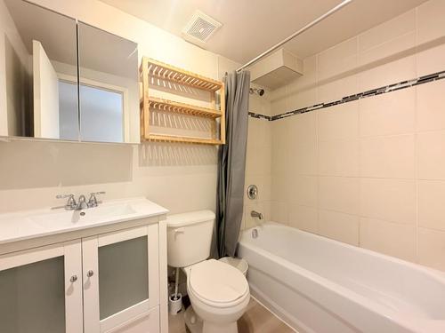 Studio for rent in Québec - La Cité-Limoilou — photo 5