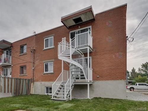 3 bedrooms apartment for rent in Laval — photo 11