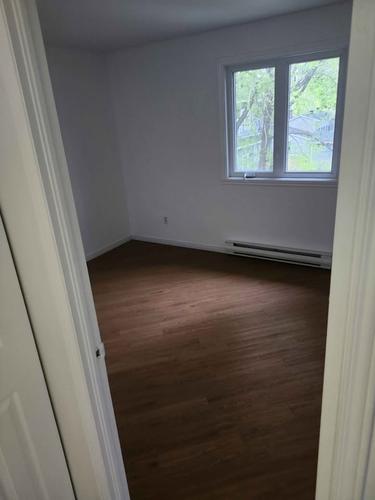 3 bedrooms apartment for rent in Sherbrooke — photo 8