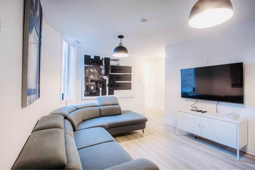 5 bedrooms apartment for rent in Montreal - Le Sud-Ouest — photo 14