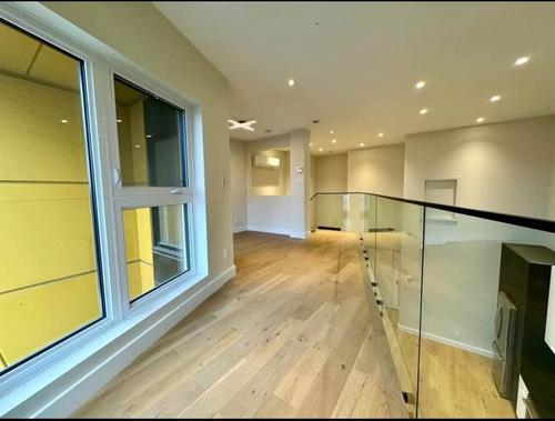 2 bedrooms apartment for rent in Montreal - Le Plateau-Mont-Royal — photo 3