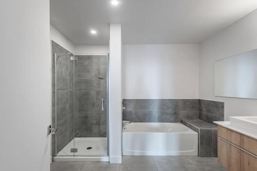 2 bedrooms apartment for rent in Laval — photo 9