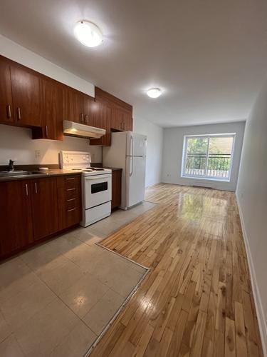 1 bedroom apartment for rent in Montreal - Ville-Marie — photo 2
