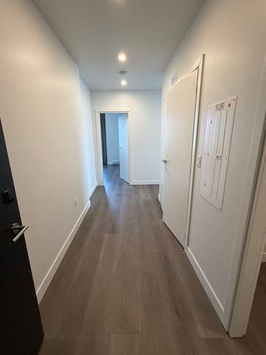 Appartement de 3 chambres à louer à Laval — photo 4