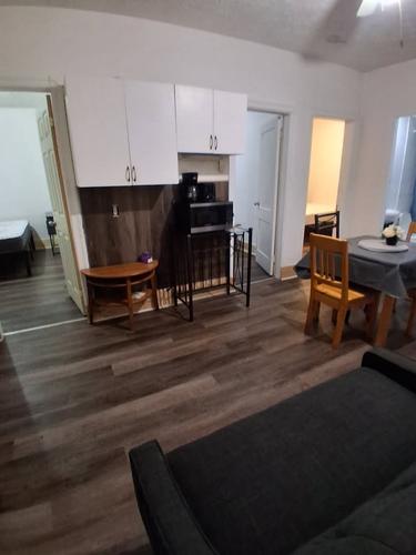 2 bedrooms apartment for rent in Sherbrooke — photo 9