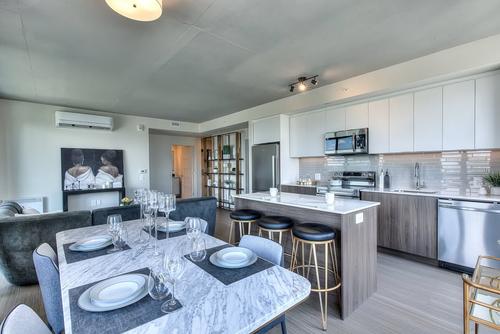 2 bedrooms apartment for rent in Laval — photo 15