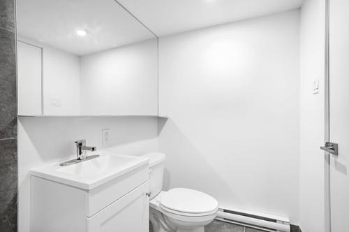 Studio for rent in Montreal - Côte-des-Neiges–Notre-Dame-de-Grâce — photo 18