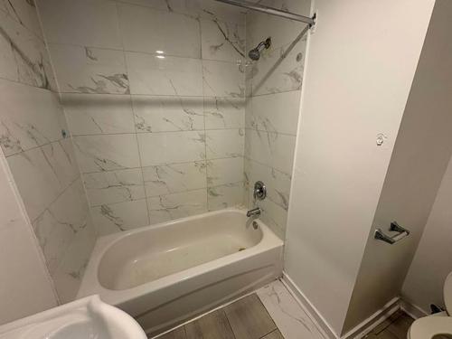 2 bedrooms apartment for rent in Montreal - Villeray–Saint-Michel–Parc-Extension — photo 5