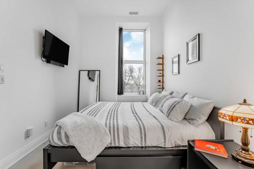 5 bedrooms apartment for rent in Montreal - Ville-Marie — photo 3