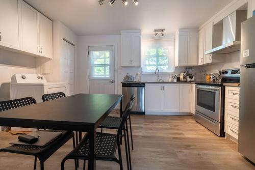 3 bedrooms apartment for rent in Sherbrooke — photo 3
