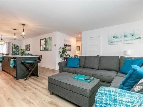 Appartement de 3 chambres à louer à Longueuil — photo 3