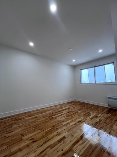 Appartement de 3 chambres à louer à Laval — photo 8