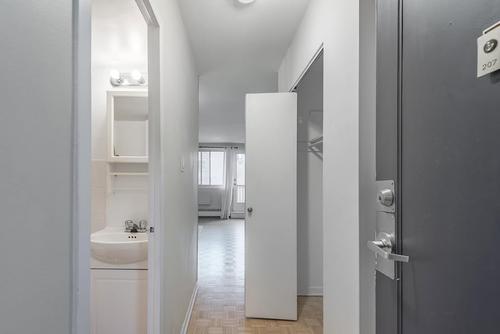 Studio à louer à Montreal - Ville-Marie — photo 4