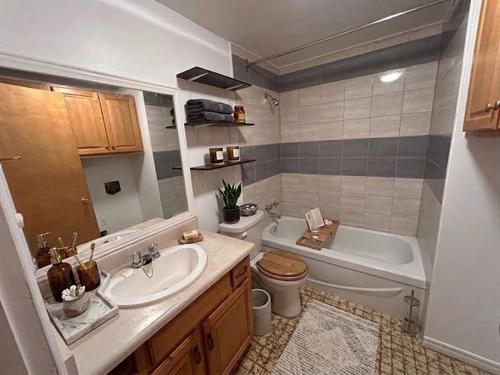 2 bedrooms apartment for rent in Sherbrooke — photo 4