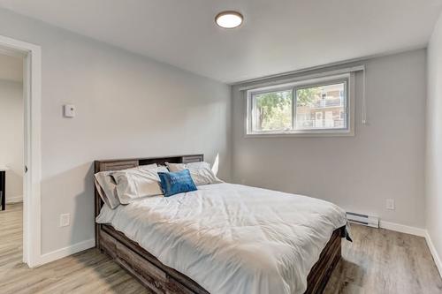 2 bedrooms apartment for rent in Laval — photo 20