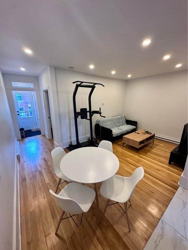 2 bedrooms apartment for rent in Montreal - Ville-Marie — photo 2