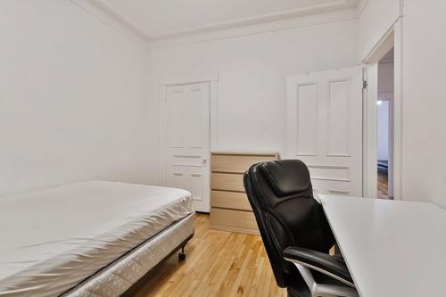 5 bedrooms apartment for rent in Montreal - Le Plateau-Mont-Royal — photo 6