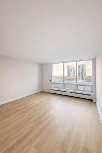 1 bedroom apartment for rent in Montreal - Ville-Marie — photo 2