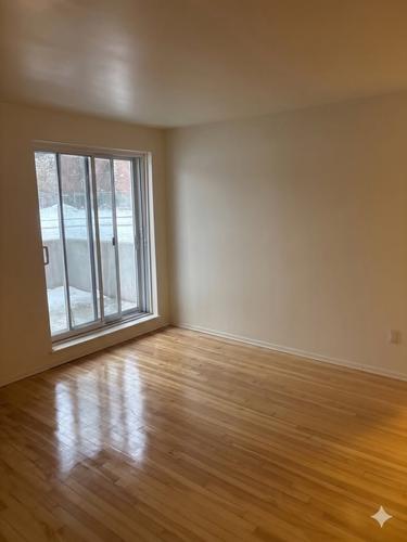 Appartement de 2 chambres à louer à Longueuil — photo 2