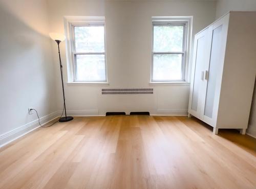 Appartement de 3 chambres à louer à Montreal - Ville-Marie — photo 3