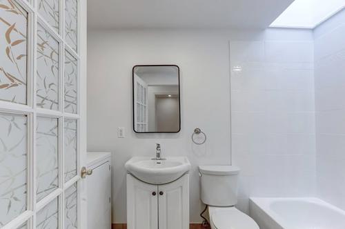 3 bedrooms apartment for rent in Montreal - Verdun — photo 18