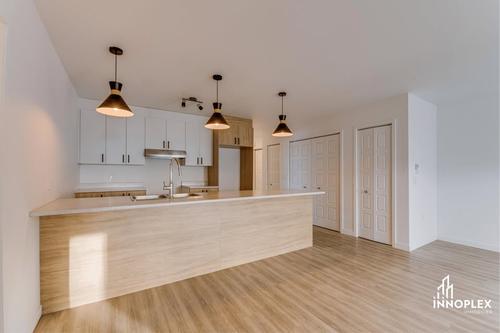 2 bedrooms apartment for rent in Sherbrooke — photo 3