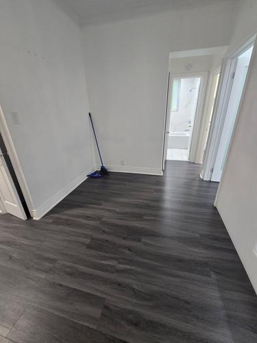 Studio for rent in Montreal - Côte-des-Neiges–Notre-Dame-de-Grâce — photo 4