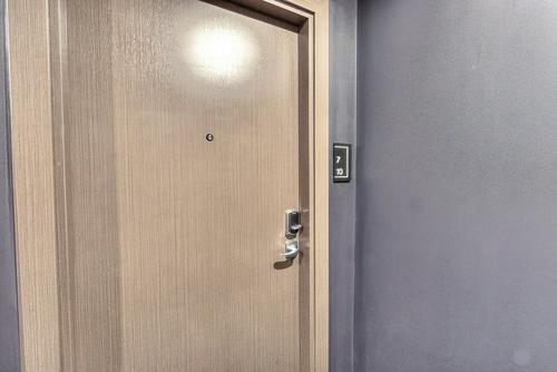 2 bedrooms apartment for rent in Laval — photo 9