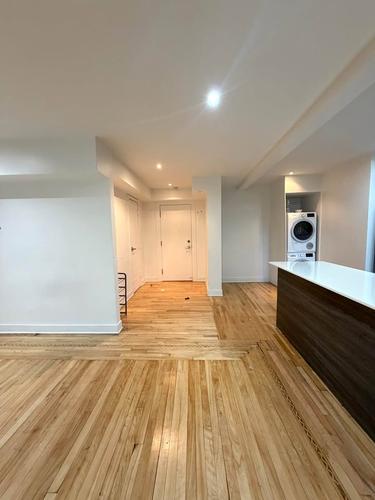 2 bedrooms apartment for rent in Montreal - Ville-Marie — photo 8