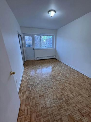 1 bedroom apartment for rent in Montreal - Saint-Laurent — photo 5
