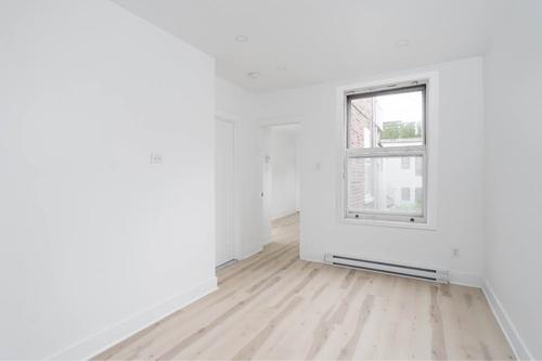 2 bedrooms apartment for rent in Montreal - Le Plateau-Mont-Royal — photo 11