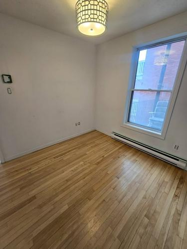 2 bedrooms apartment for rent in Sherbrooke — photo 5
