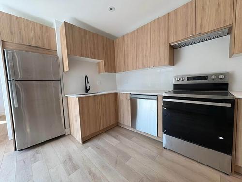 2 bedrooms apartment for rent in Montreal - Ville-Marie — photo 5