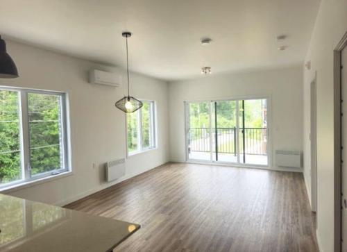 1 bedroom apartment for rent in Sherbrooke — photo 4