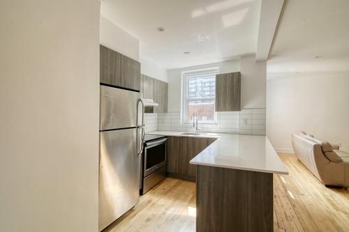 2 bedrooms apartment for rent in Montreal - Ville-Marie — photo 2