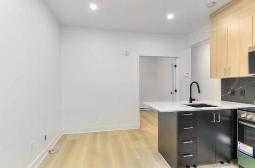 2 bedrooms apartment for rent in Montreal - Ville-Marie — photo 6