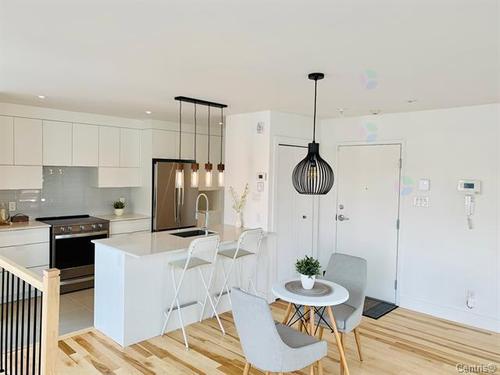 2 bedrooms apartment for rent in Montreal - Le Plateau-Mont-Royal — photo 2