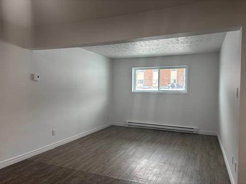 2 bedrooms apartment for rent in Sherbrooke — photo 6